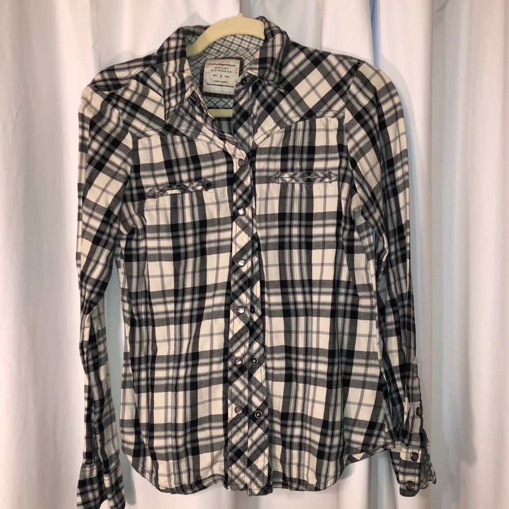 Old Navy Blue, White, & Gray Button Up Flannel